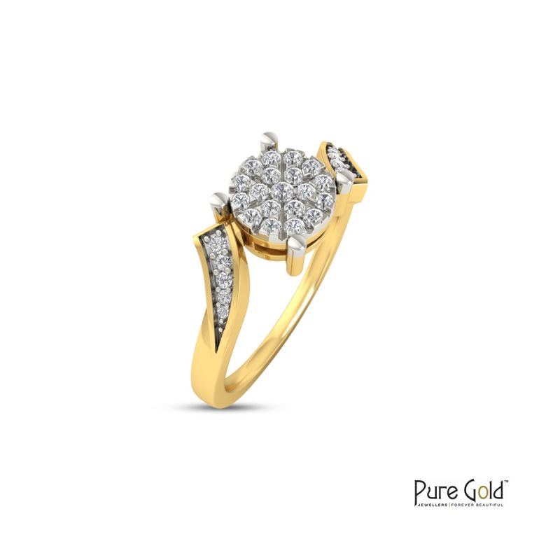 18K Gold Cocktail Ring with 0.1 CTS