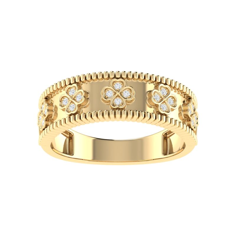 18K Gold Clover Charm Ring with Diamonds