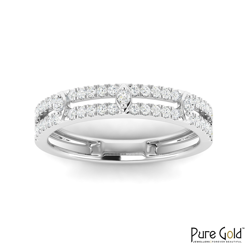 18K Gold Lineage Ring with Diamonds
