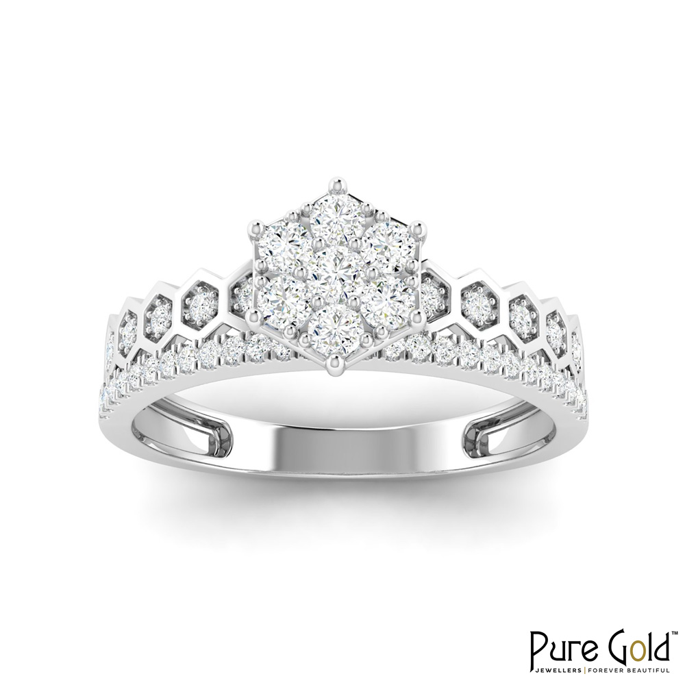 18K Gold Majestic Ring with Diamonds